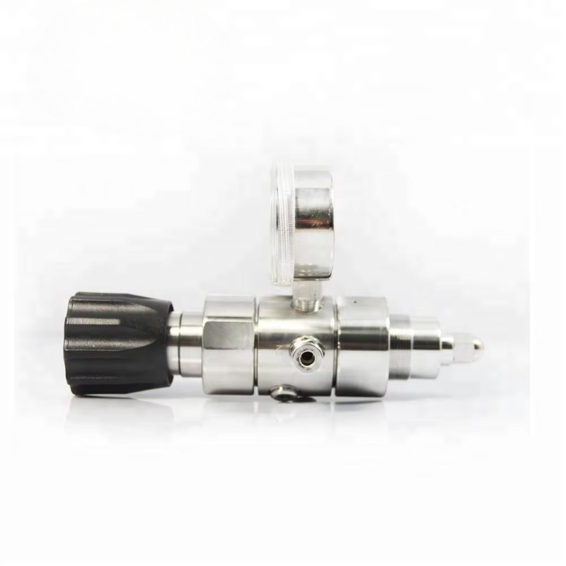 高圧CGA 330二段式CO2ガス圧力調整器 - Co2 Regulator Dual Stage のレビューと価格